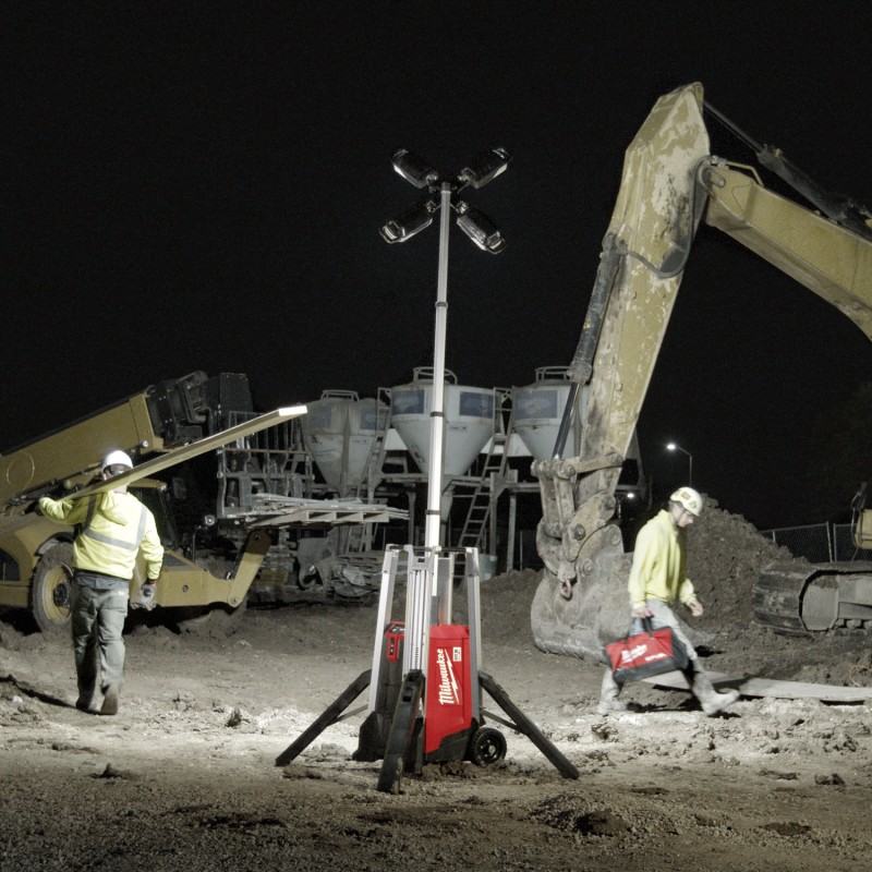 Milwaukee® MX FUEL™ 10' Tower Light and Charger 27K Lumens Close